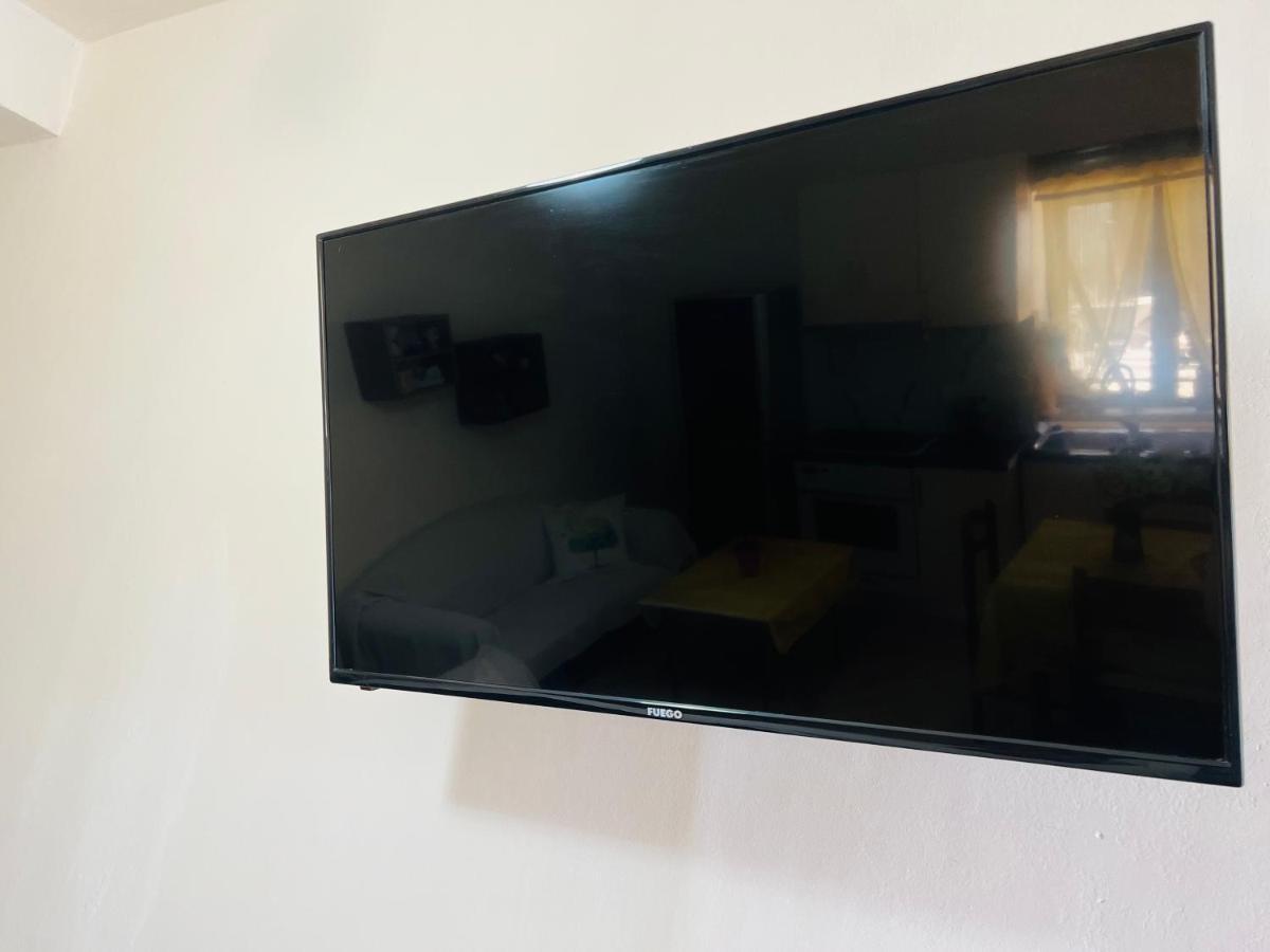 Villa Ensalv Berat - Apartment - Room - Penthouse Extérieur photo