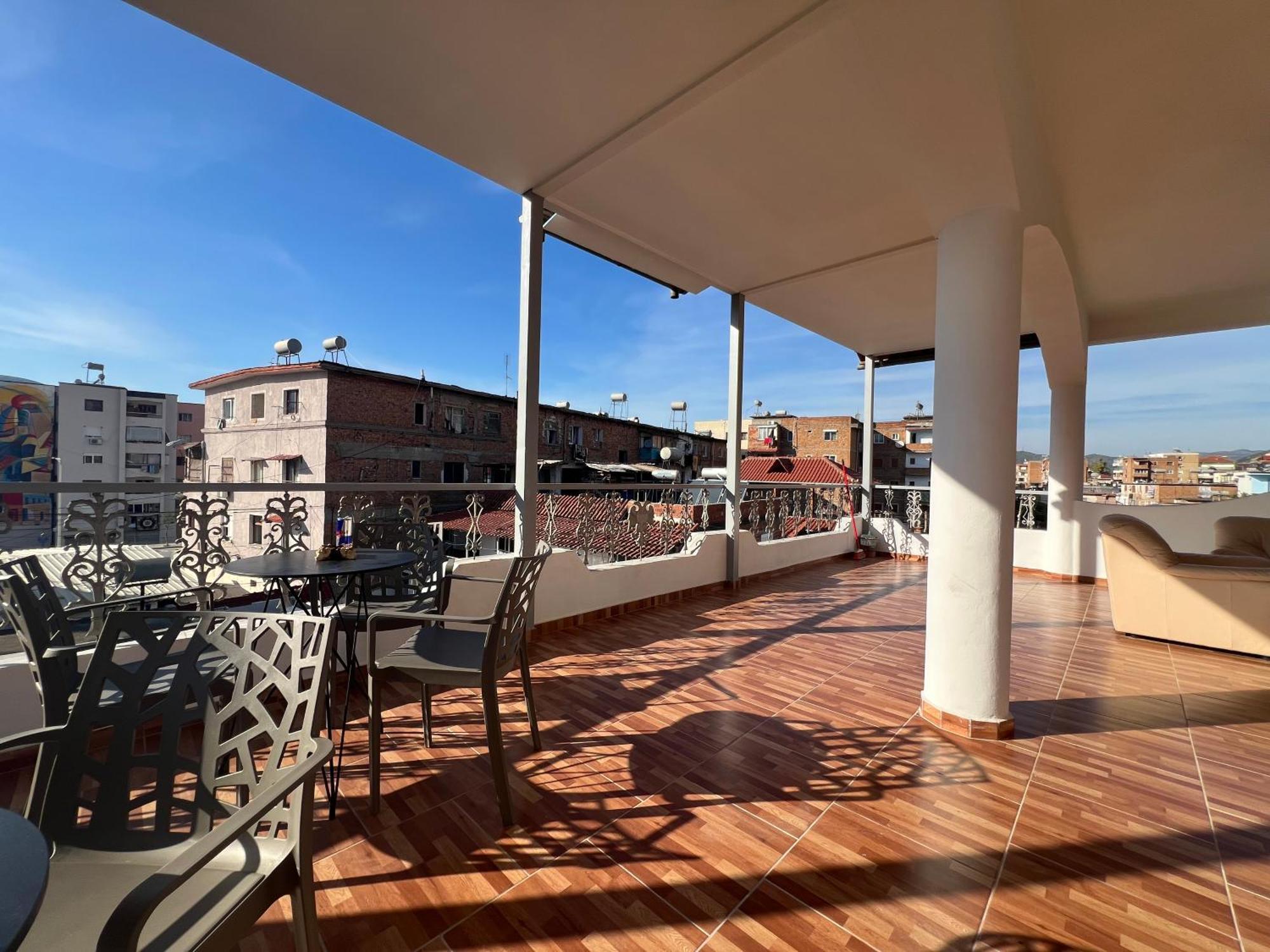 Villa Ensalv Berat - Apartment - Room - Penthouse Extérieur photo